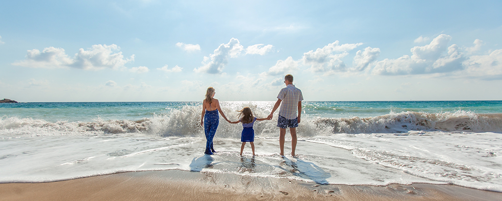 family looking to the sea of cortez in los cabos mexico